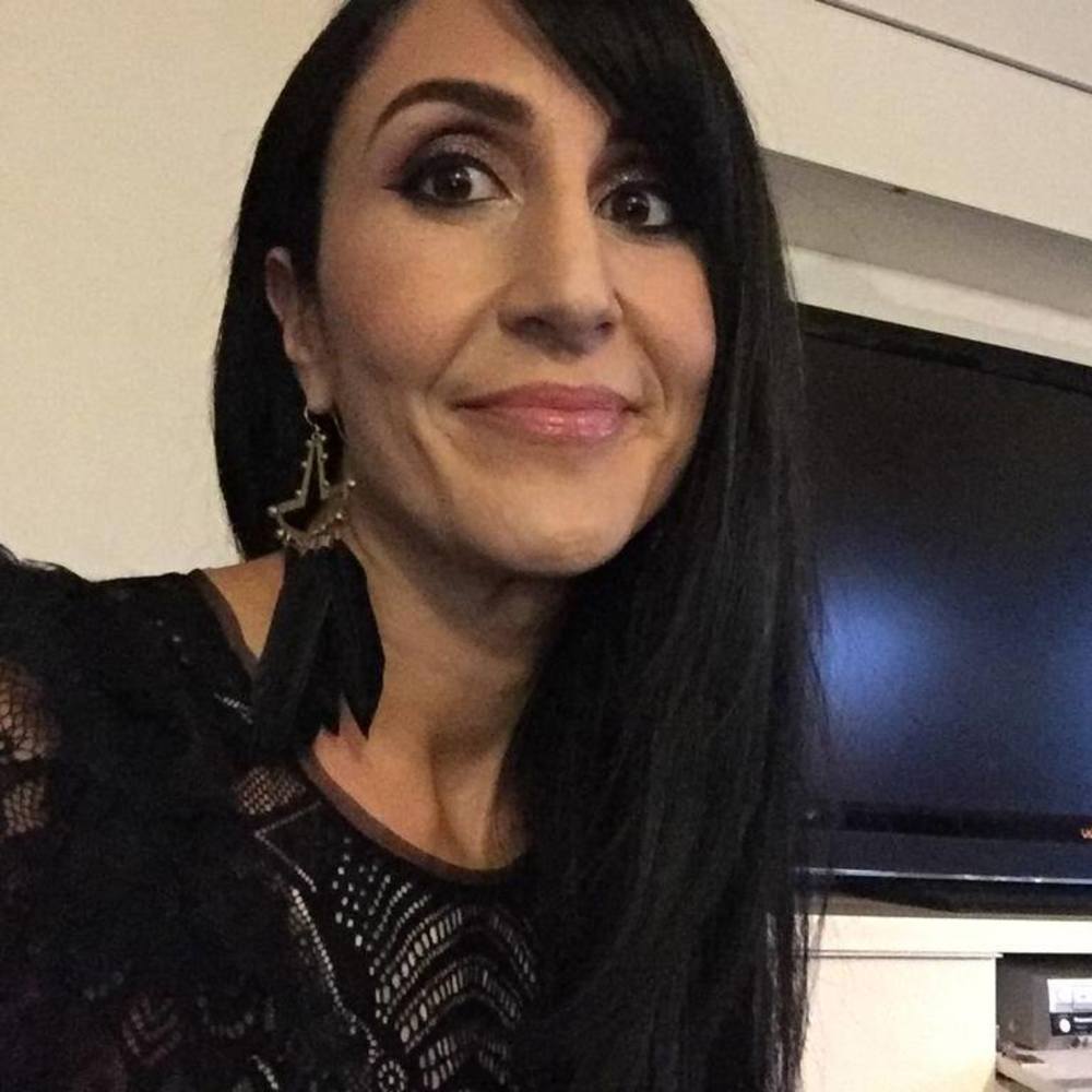 Meet your Posher, Michele